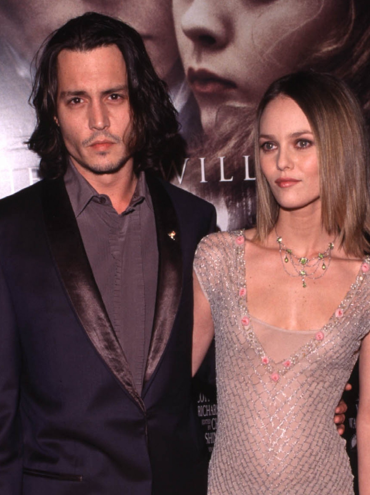惚れた相手に一直線！“婚約魔”ジョニー・デップの恋愛遍歴