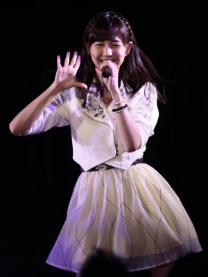 Juice＝Juice、「ファーストライブツアー News＝News ～各地よりお届けします！～」の様子