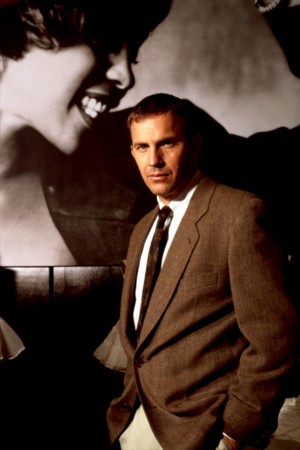 『ボディガード』（92）