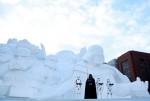 「雪のスター・ウォーズ」大雪像が披露された「さっぽろ雪まつり」オープニングセレモニー