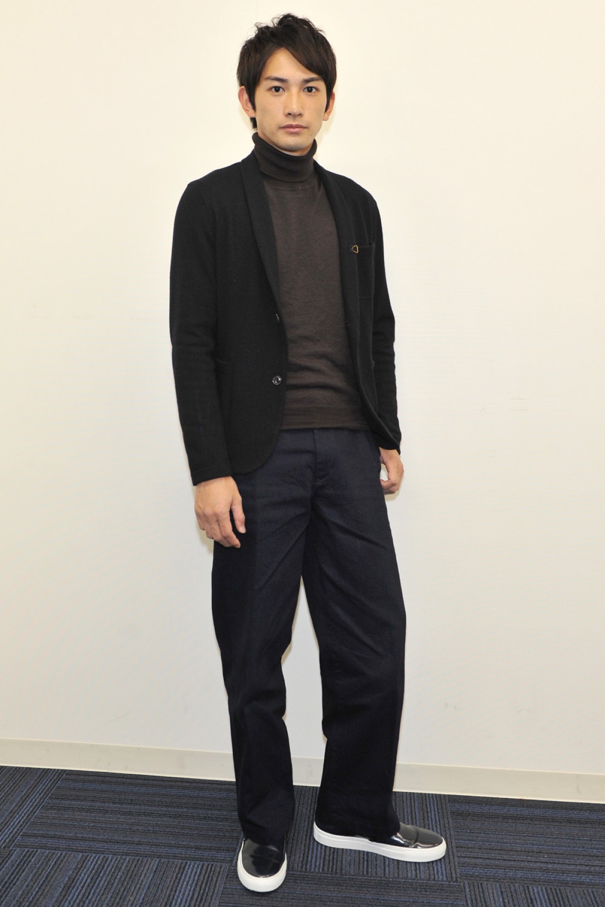 劇団EXILE・町田啓太、ラブシーンで初の前貼り！ 「尋常じゃない痛さ」初体験 
