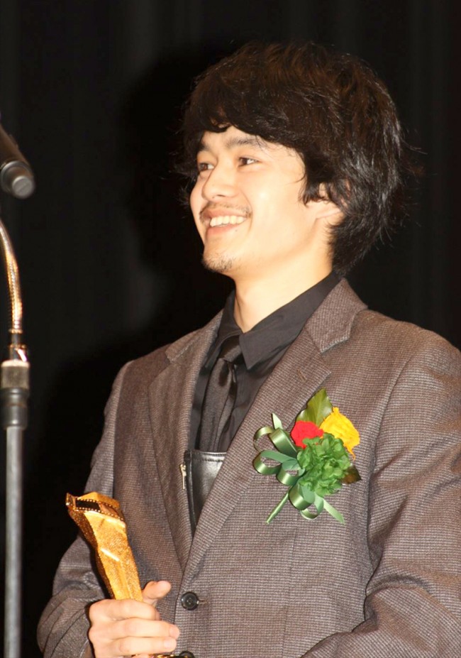 池松壮亮、「第88回 キネマ旬報ベスト・テン表彰式」に出席