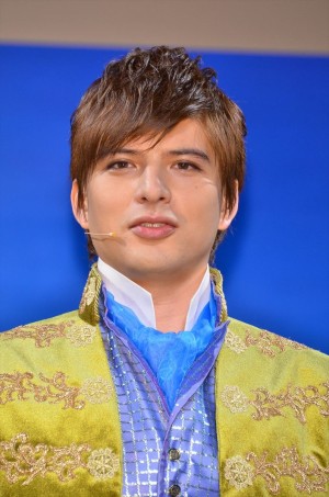  城田優、映画『シンデレラ』バレンタインイベントにて