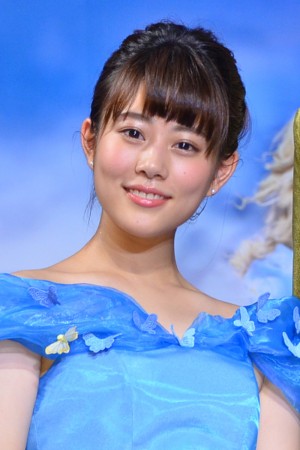 高畑充希 豪華シンデレラ ドレスにうっとり 吹き替えは どっと疲れた 15年2月10日 映画 ニュース クランクイン