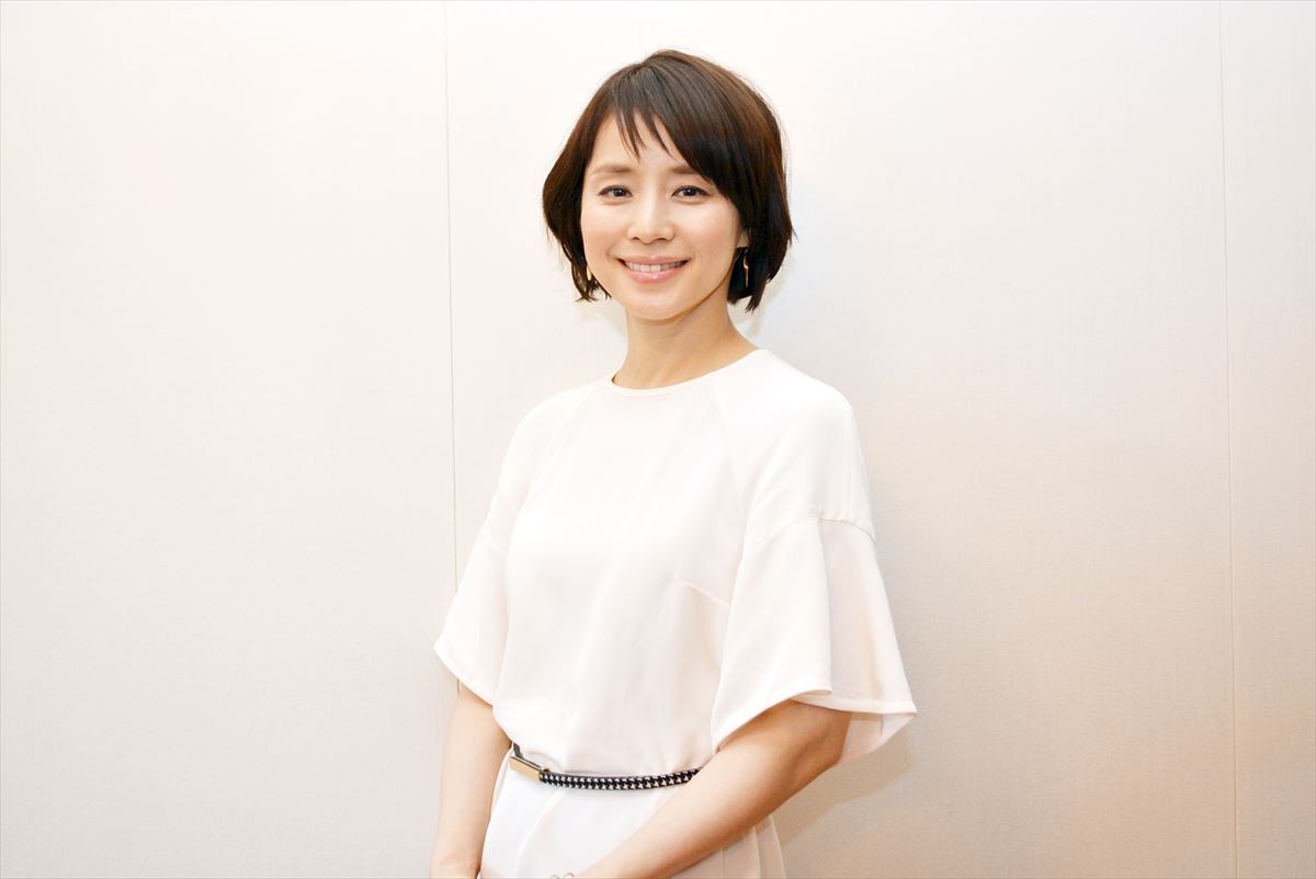 『悼む人』で女優人生をかけた石田ゆり子、高良健吾との共演で考え方に変化