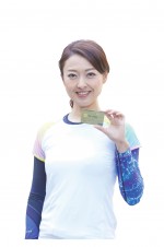 観光してグルメを楽しみながらランニングをする「旅RUN」をお得に楽しめるJALカード