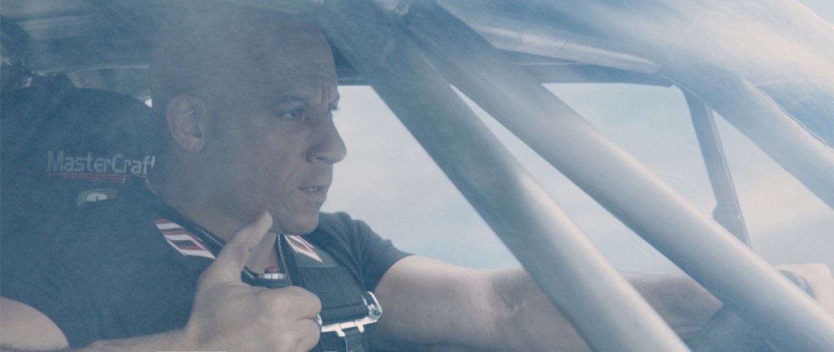『ワイスピ』最新映像公開！ 上空ダイブに続き、 高層ビルからビルへとカー・ジャンプ