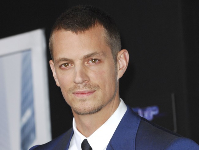 ジョエル・キナマン、Joel Kinnaman