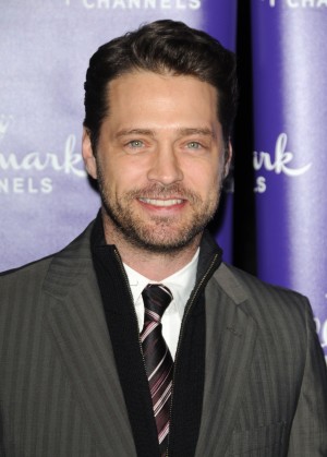 2011年1月に開催されたイベントに出席した、ジェイソン・プリーストリー