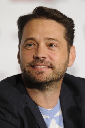 2013年8月開催イベントに出席した、ジェイソン・プリーストリー