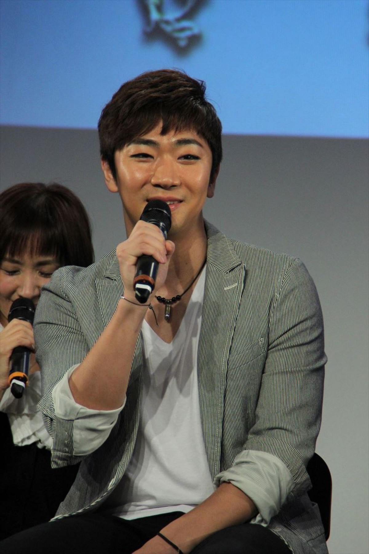 秋元才加、「いっぱい悩んで、いいモノを…」出演舞台の難しさに武者震い