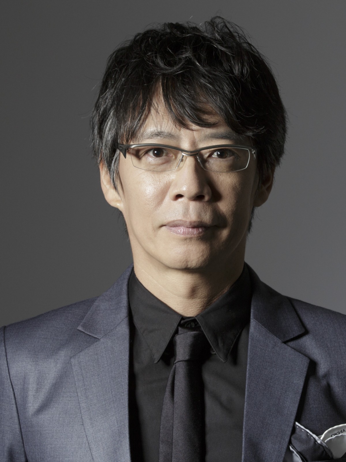 斎藤工、“脱がなくてもセクシーな外科医”に！年上の女医・石田ゆり子と大人の恋