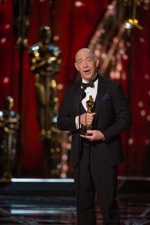 J・K・シモンズ、第87回アカデミー賞にて助演男優賞受賞スピーチの様子