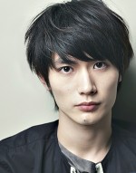舞台『地獄のオルフェウス』に出演する三浦春馬