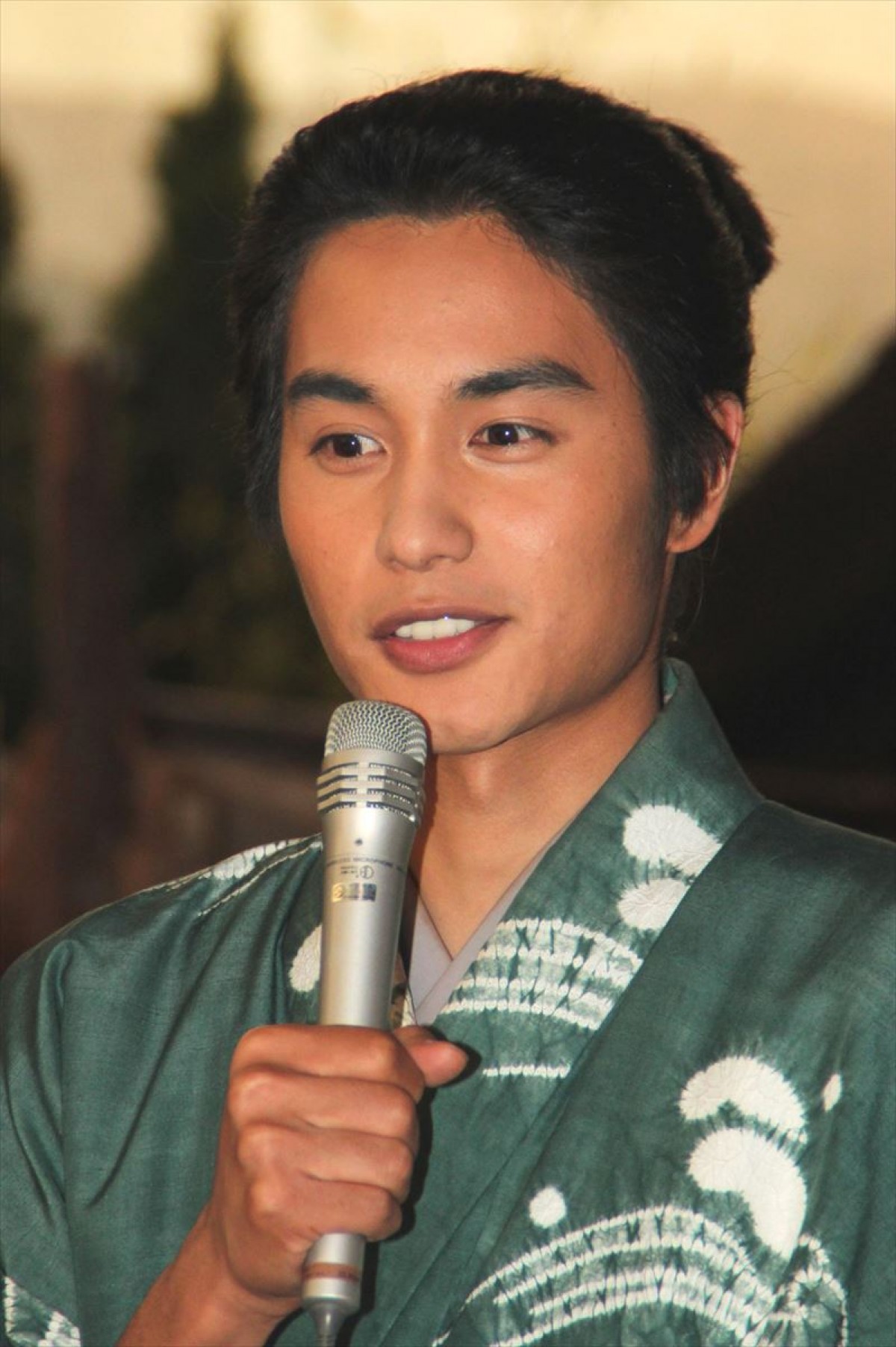 西内まりや、念願の初時代劇で正座に苦戦「フローリングで練習中です」