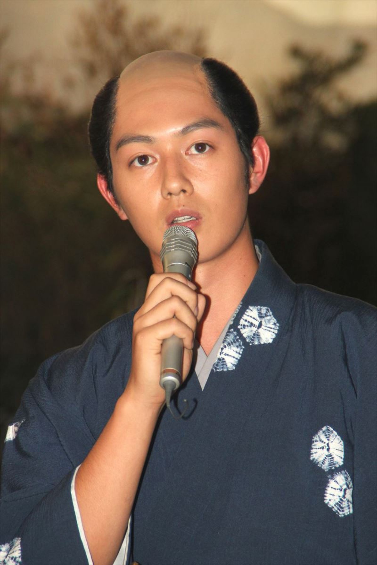 西内まりや、念願の初時代劇で正座に苦戦「フローリングで練習中です」