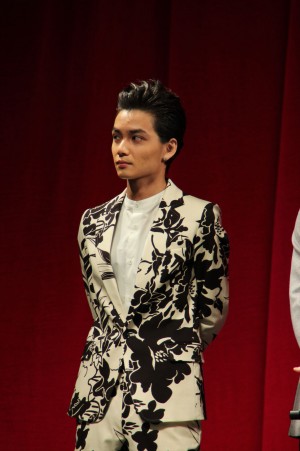 『エイプリルフールズ』完成披露試写会に登壇した矢野聖人