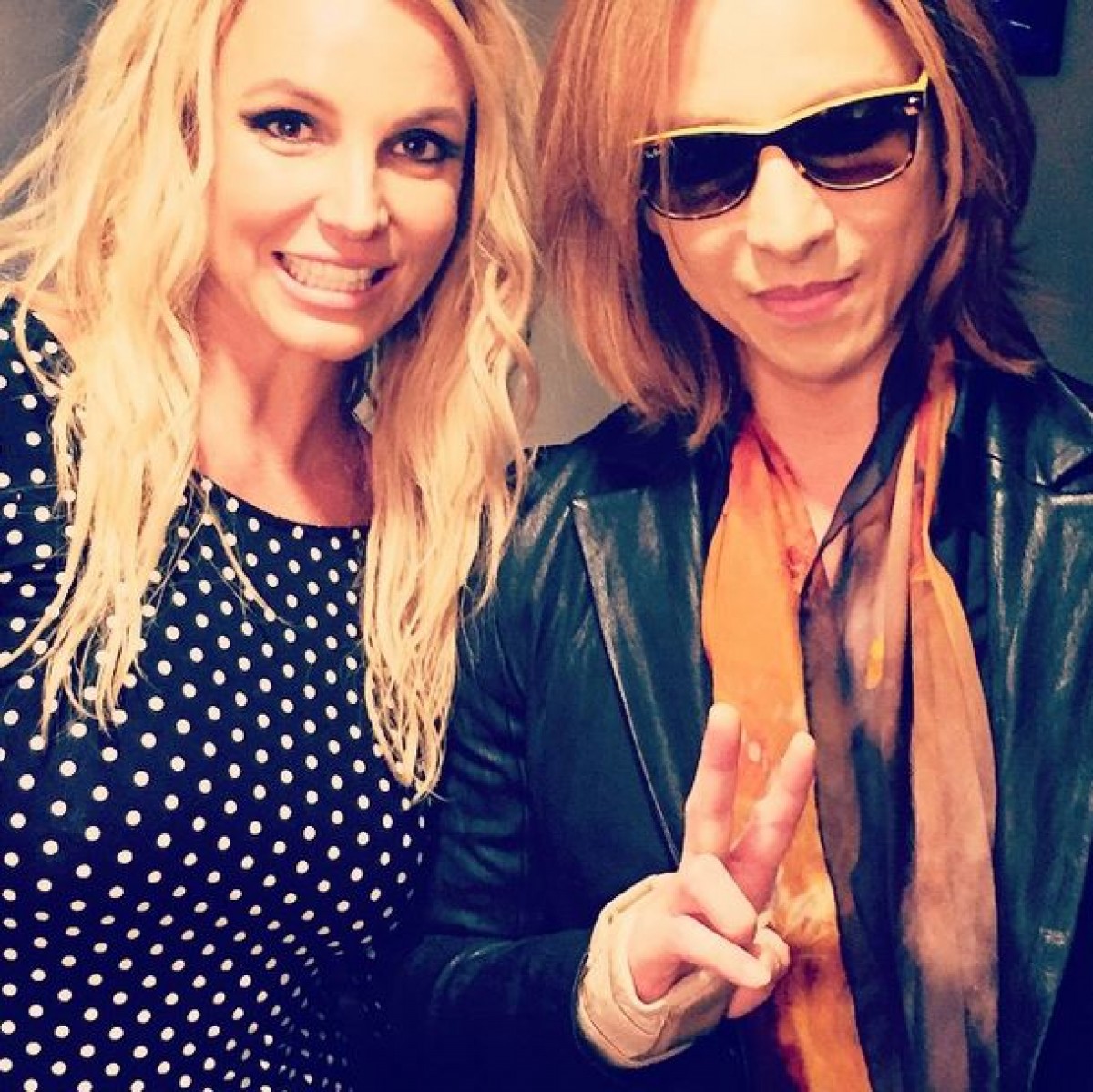 YOSHIKI、マーベルの重鎮スタン・リーと笑顔の2ショット公開！