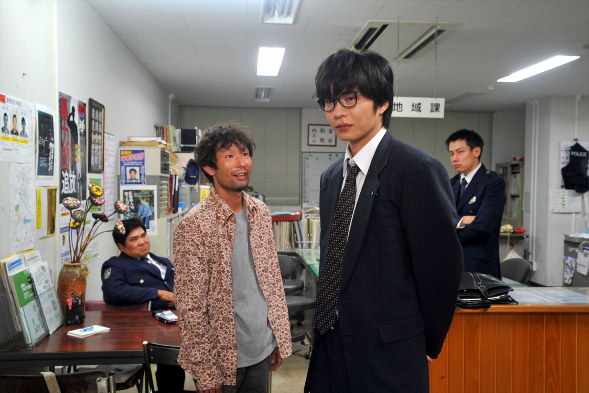 田中圭主演、人気TVドラマ『びったれ!!!』最終話を待たずに映画化決定