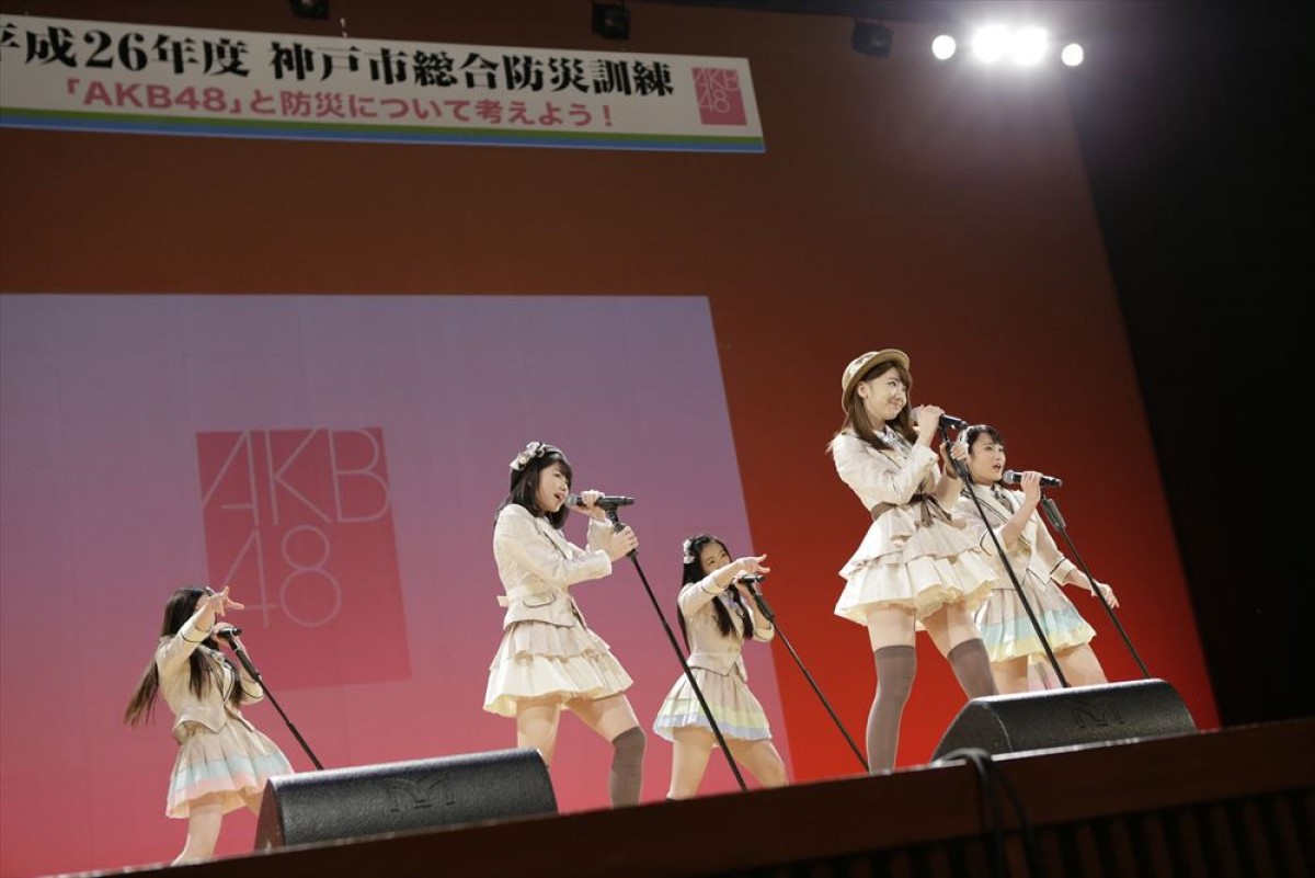 AKBグループ、東北復興支援プロジェクト活動報告＆3月11日特別公演開催決定