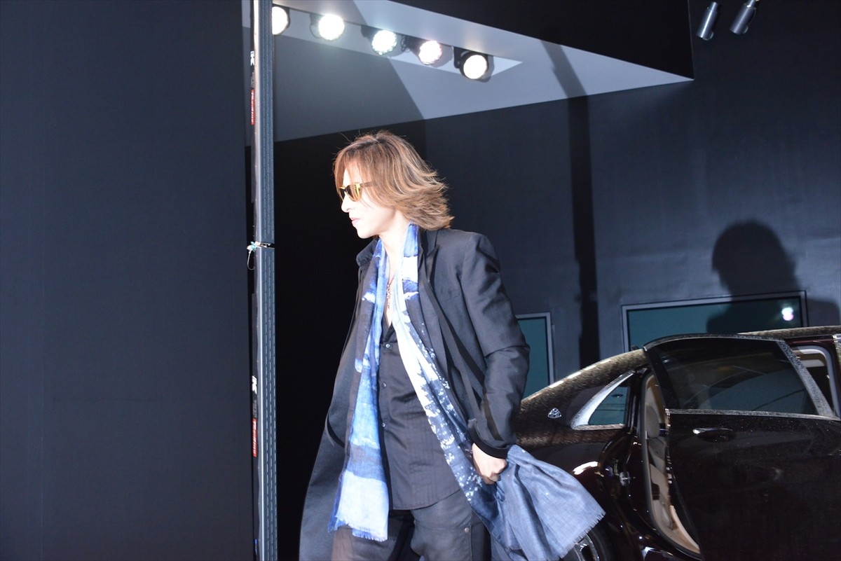 YOSHIKI、日本ツアー発表！ アルバム＆ドキュメンタリー映画など新展開も