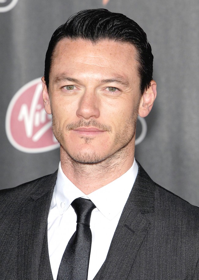 ルーク・エヴァンス、Luke Evans