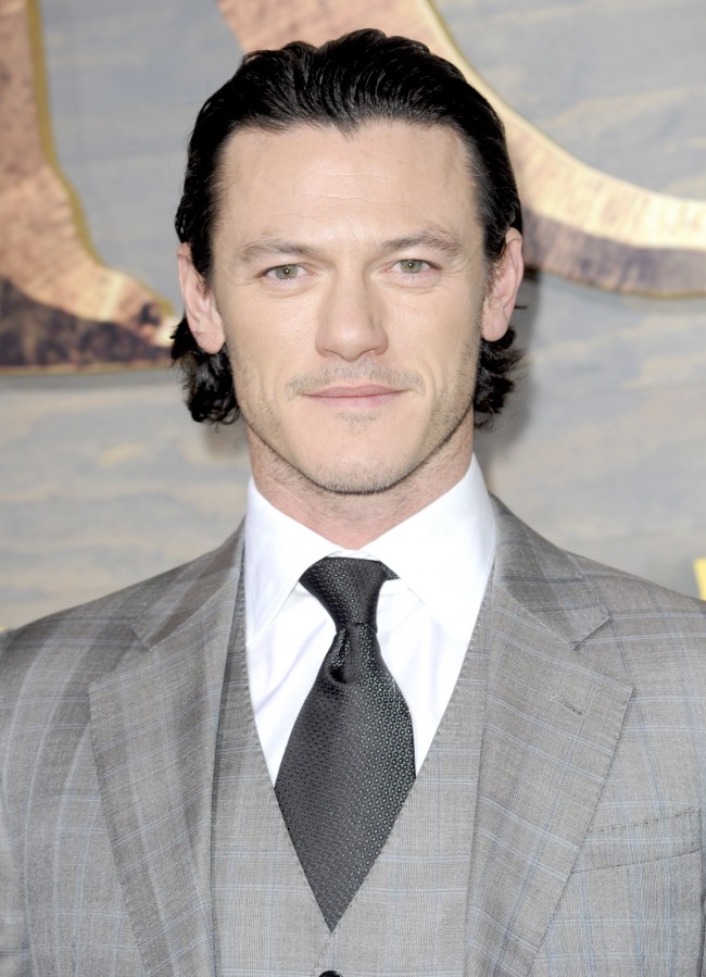 ルーク・エヴァンス、Luke Evans