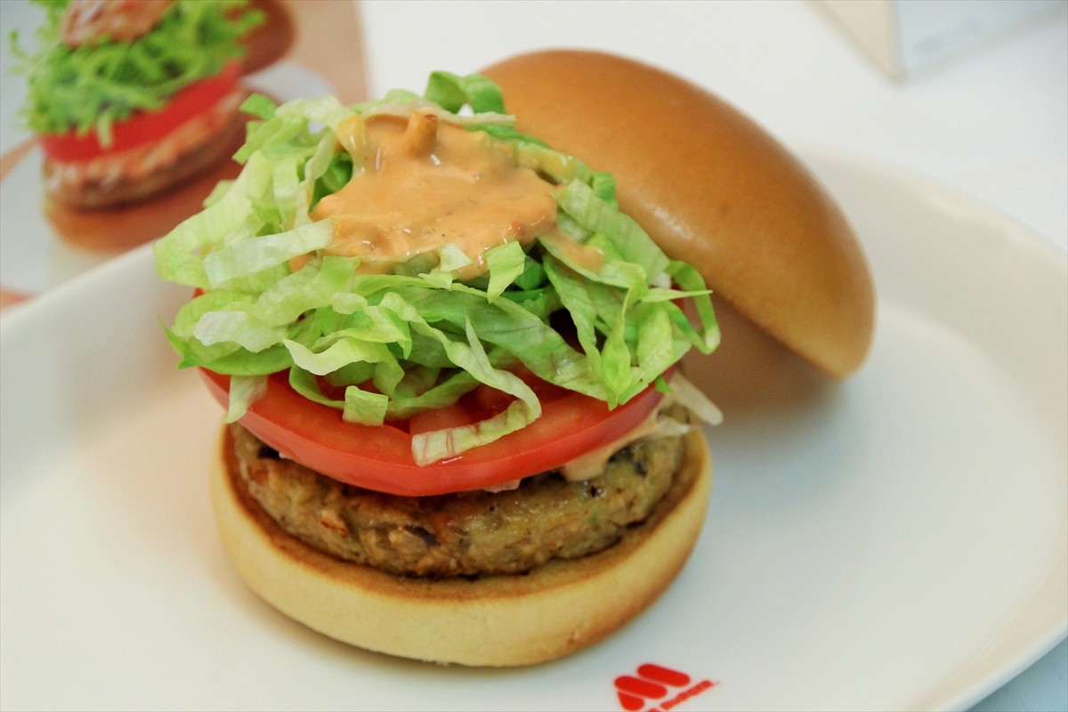 モスバーガー、健康意識の新商品発売！大豆・豆乳使用のバーガーを一足早く食べてきた