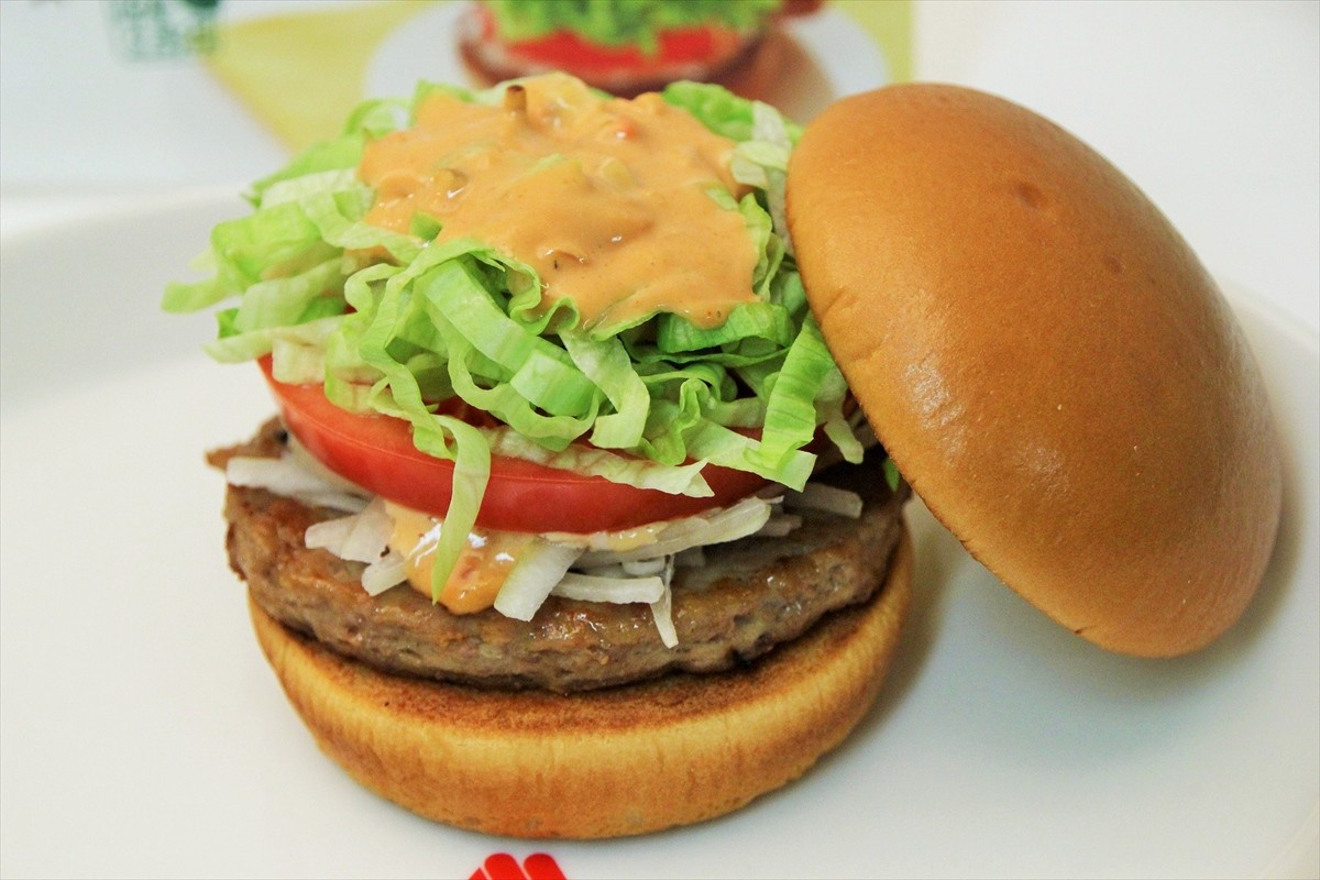 モスバーガー、健康意識の新商品発売！大豆・豆乳使用のバーガーを一足早く食べてきた