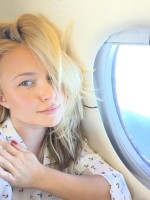 『ヒーローズ』ヘイデン・パネッティーア、麗しいすっぴん美肌を披露