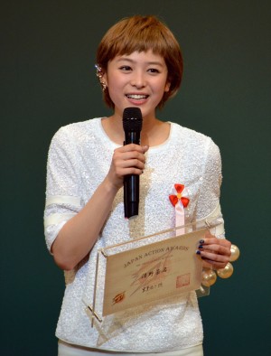 「第3回ジャパンアクションアワード」授賞式に登壇した清野菜名