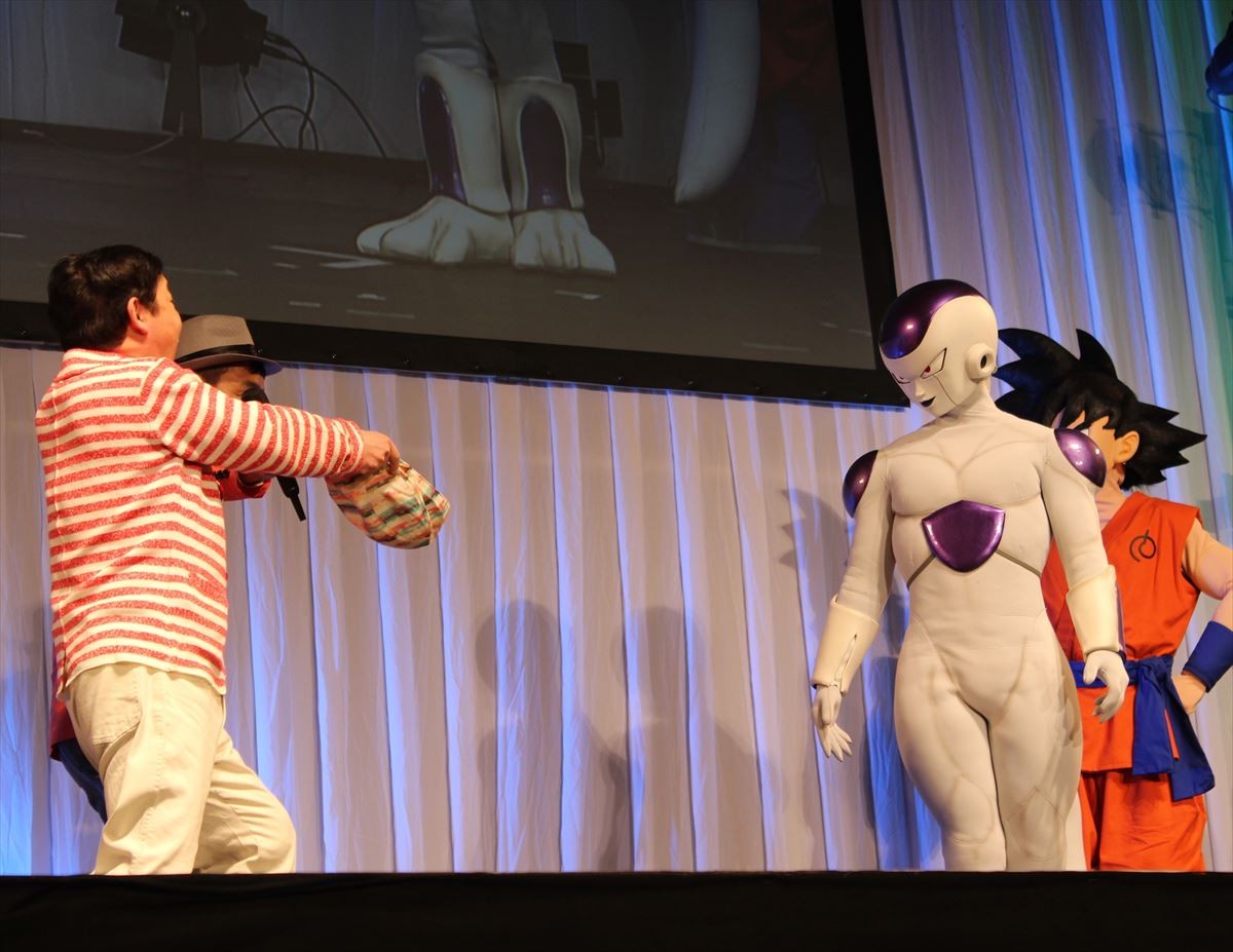 ＜アニメジャパン＞上島竜兵、“悪の帝王”フリーザに「お前、絡みづらいな！」と暴言