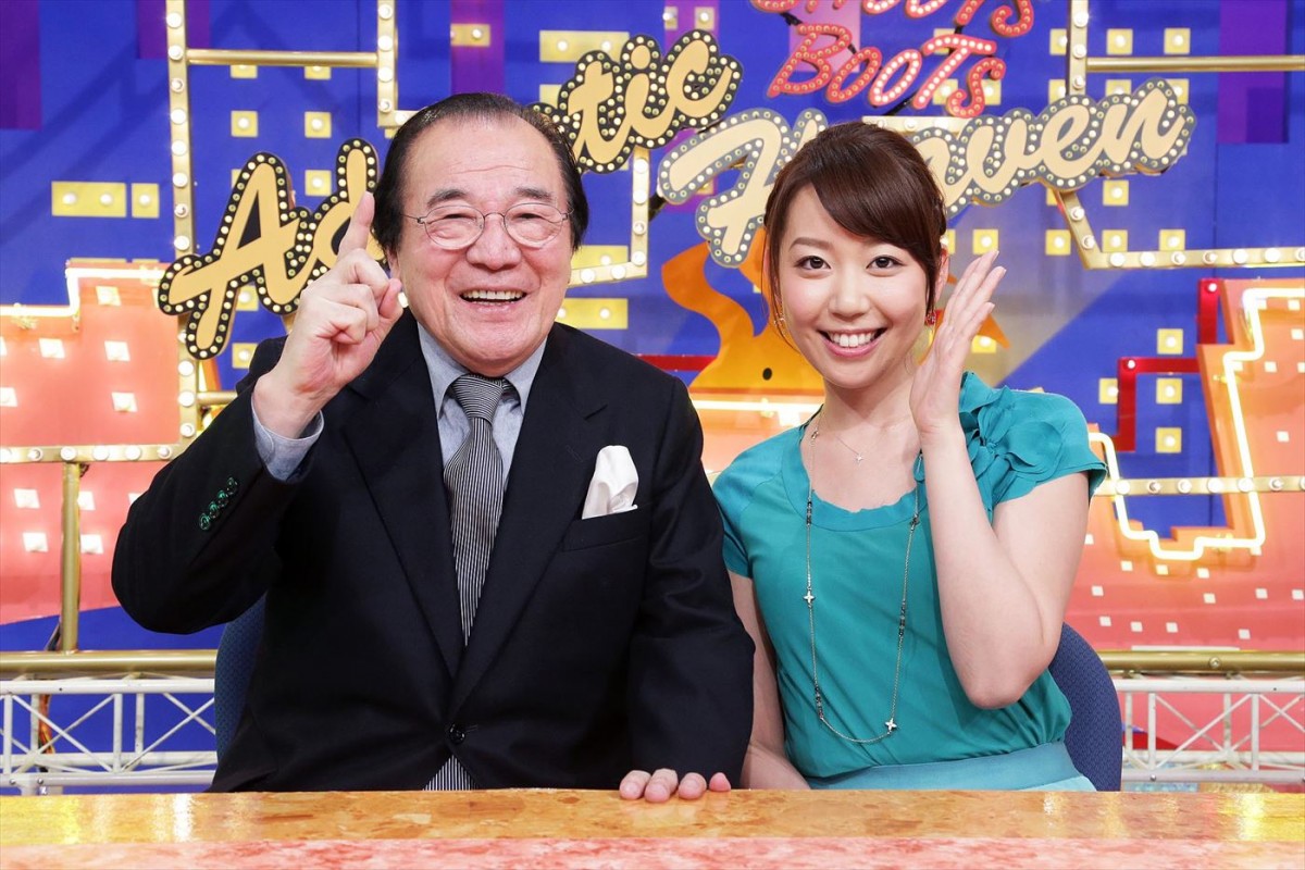 『出没!アド街ック天国』にて20年間司会を務めた愛川欽也