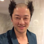 浅野忠信、“加工なし” の衝撃ヘア披露！「鉄拳・三島平八」「南部さん」の声