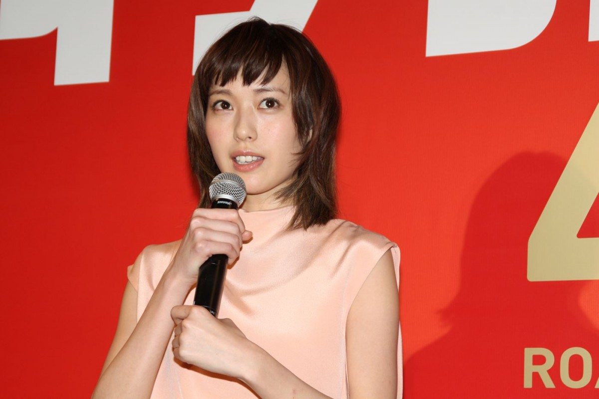 戸田恵梨香、松坂桃李に質問攻め「巨乳と貧乳どっちが好き？」に困惑