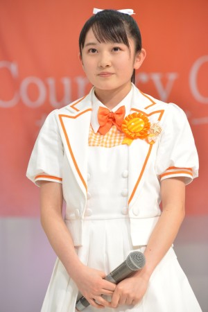 森戸知沙希、カントリー・ガールズ デビューシングル発売記念イベントにて