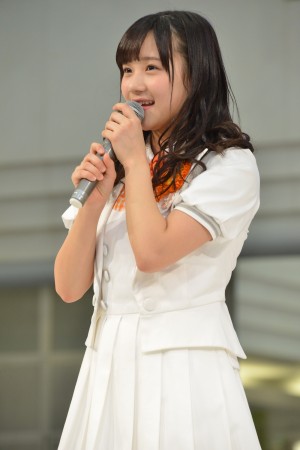 稲場愛香、カントリー・ガールズ デビューシングル発売記念イベントにて