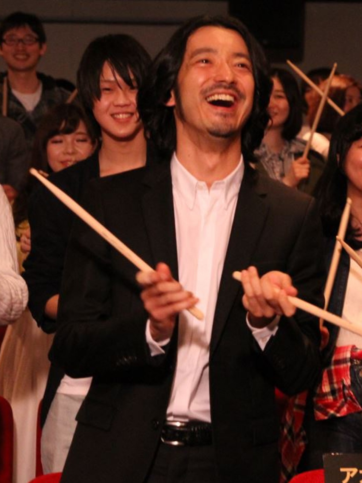 金子ノブアキ、女性よりドラムが好き？「演奏がいい時はセックスよりいいな」