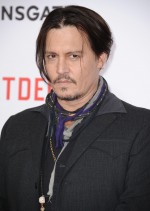 『パイレーツ』最新作、ジョニー・デップの怪我でさらに撮影延期