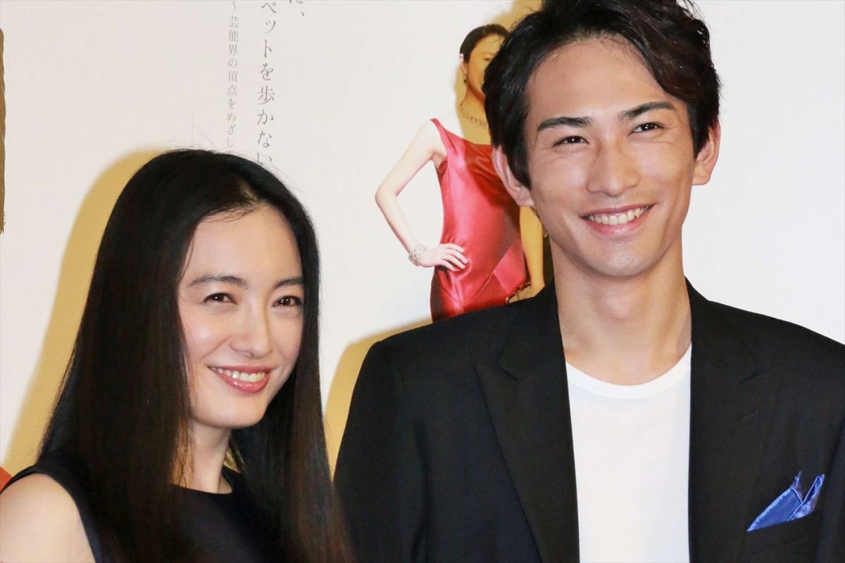 美女と男子