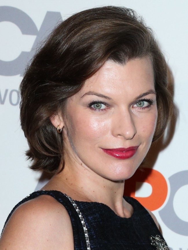 ミラ・ジョヴォヴィッチ、Milla Jovovich