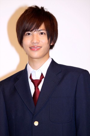 『先輩と彼女』美野原圭吾役の志尊淳