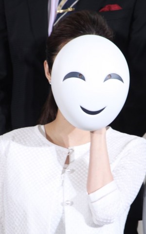 上戸彩、ドラマ『アイムホーム』制作発表記者会見にて