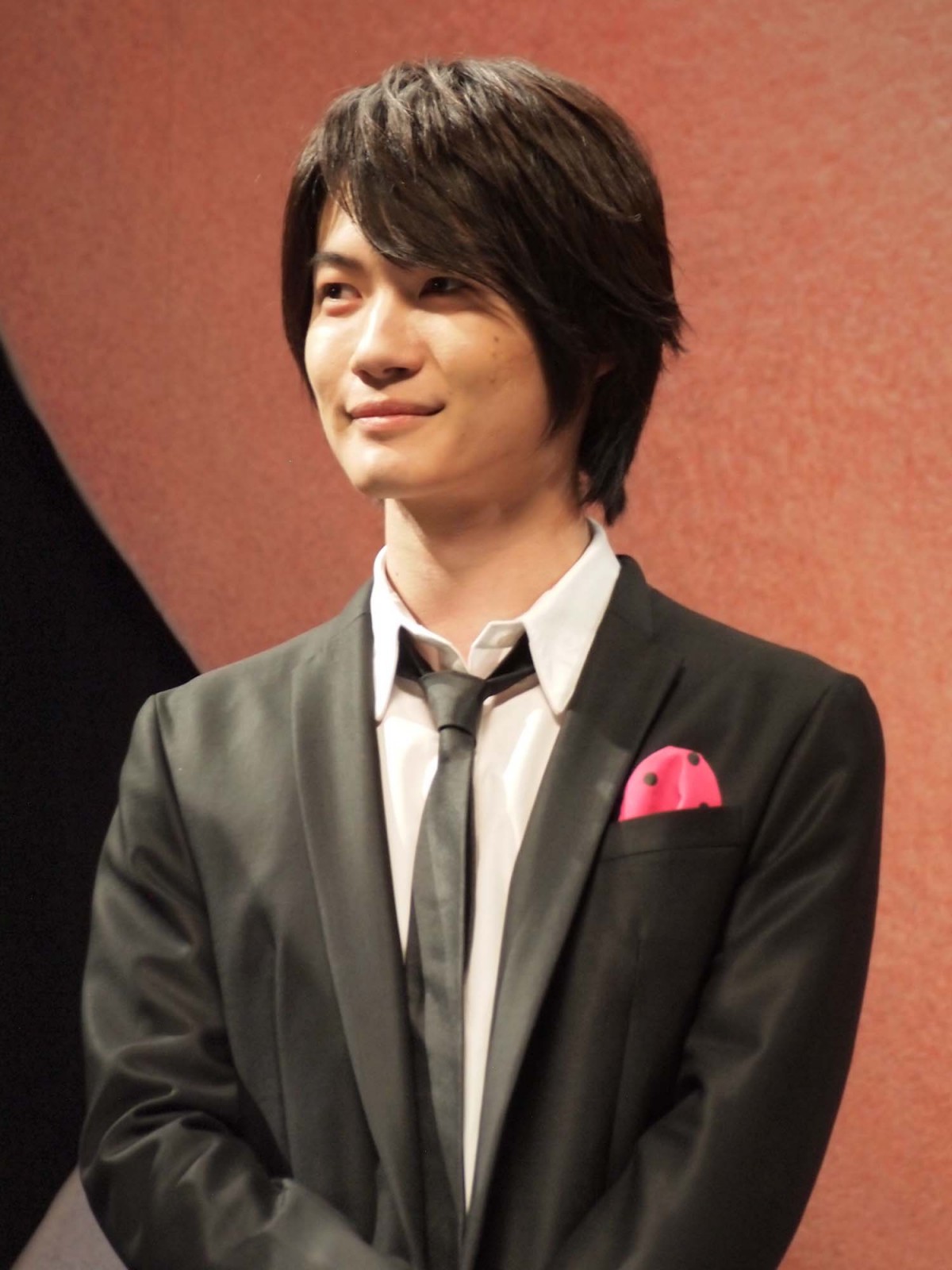 真木よう子、“悩める女子”を熱演　普段の自分は「脳内会議しません」