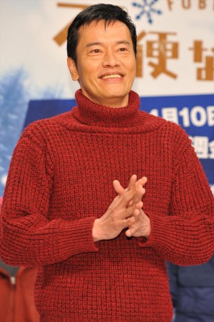 遠藤憲一、ドラマ『不便な便利屋』記者会見にて