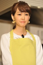 『恋するヴァンパイア』大ヒット祈願イベントに出席した桐谷美玲