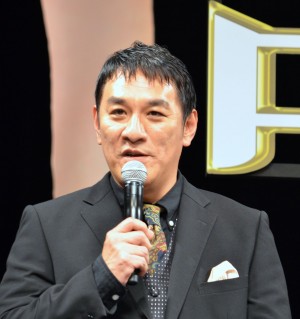 『寄生獣 完結編』完成披露舞台挨拶に登場したピエール瀧