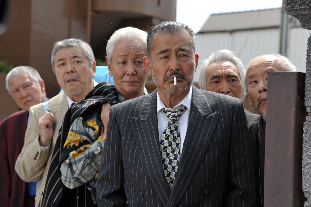 初監督作『騒音』にも中年ズラリ、関根勤監督に聞く“オヤジ俳優”の魅力