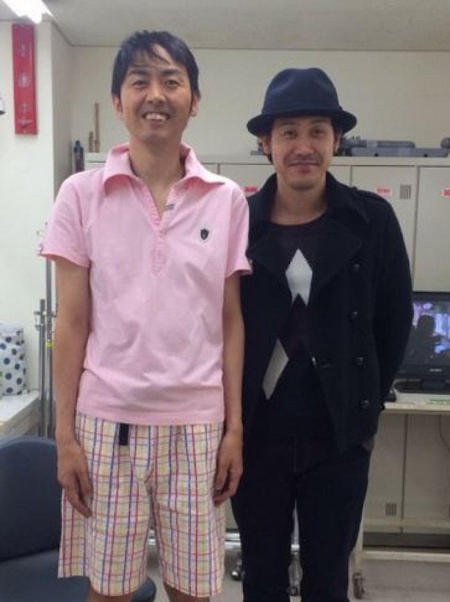 アンガールズ田中＆大泉洋、笑顔でツーショット