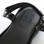 「EVA TRANSFORMABLE SHOES」ストラップサンダル：初号機